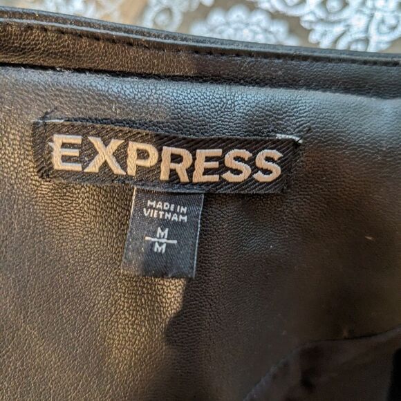 Express Jacket  - Picture 11 of 15